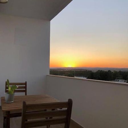 Apartamento T2 Montegordo A 500 M Da Praia モンテ・ゴルド エクステリア 写真