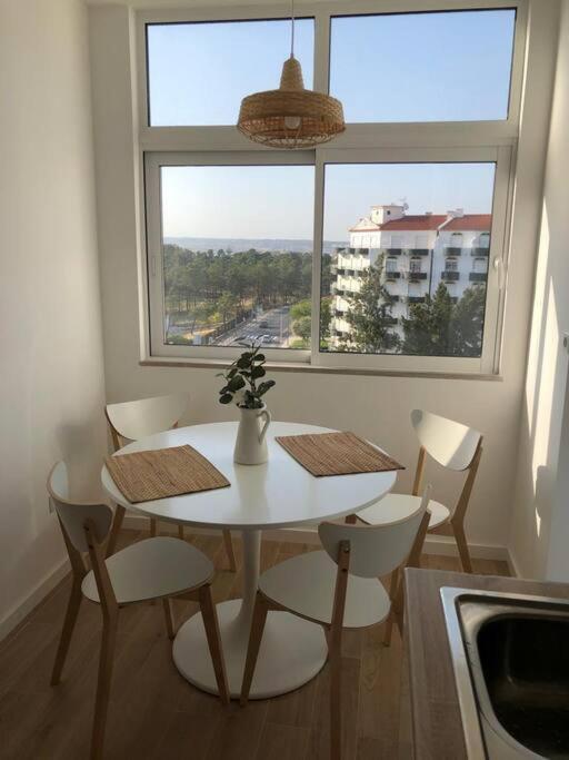 Apartamento T2 Montegordo A 500 M Da Praia モンテ・ゴルド エクステリア 写真